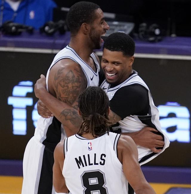 法国队凭借 法国队凭借