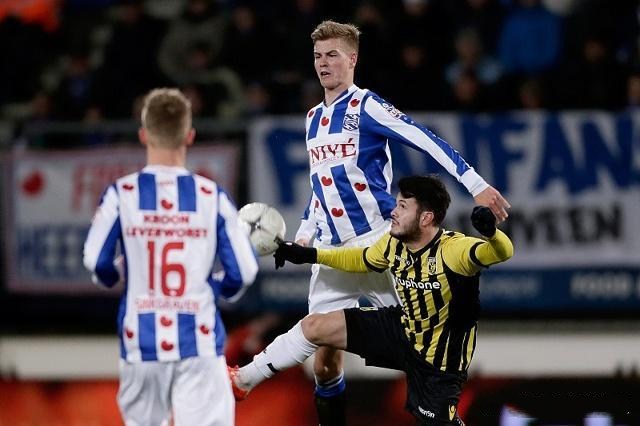 约翰逊与沃 约翰逊与沃