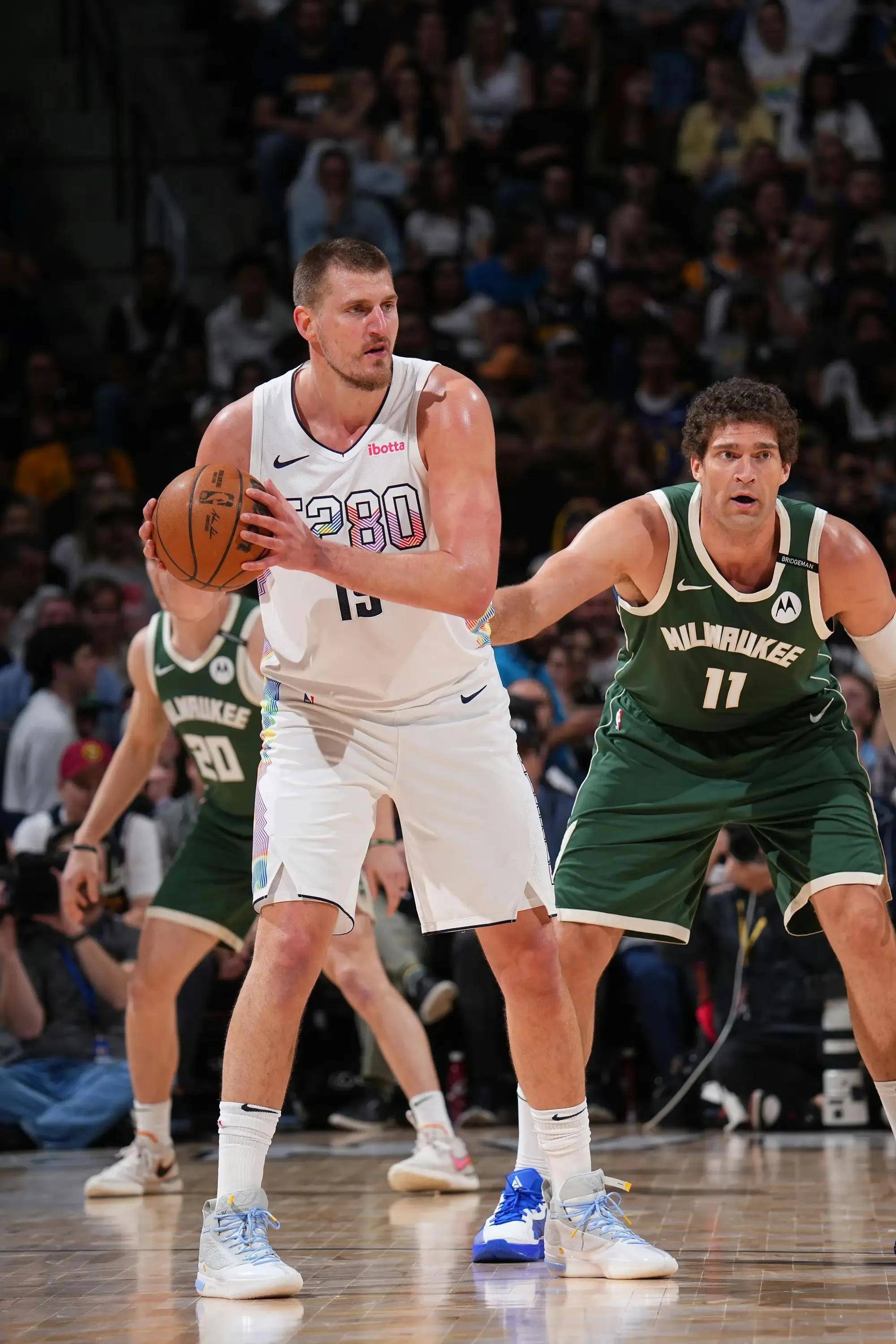 爱德华兹成 爱德华兹成