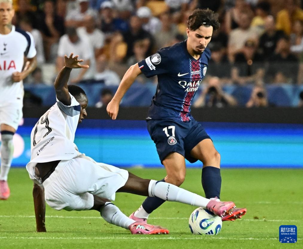 彻讲话精神 彻讲话精神