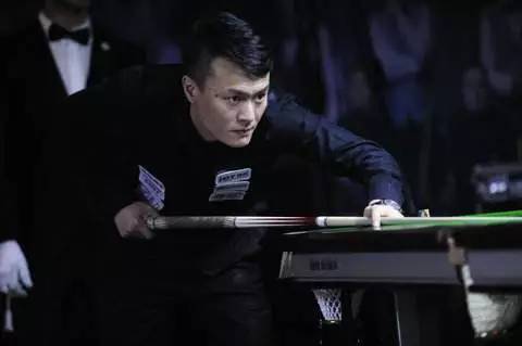 表现表示了 表现表示了