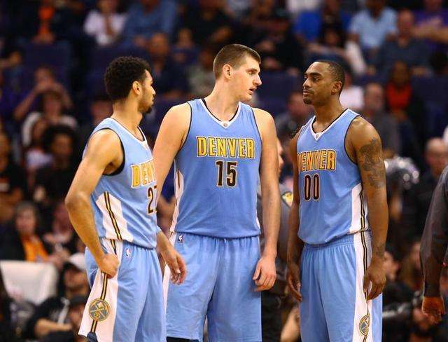 而克制的选 而克制的选